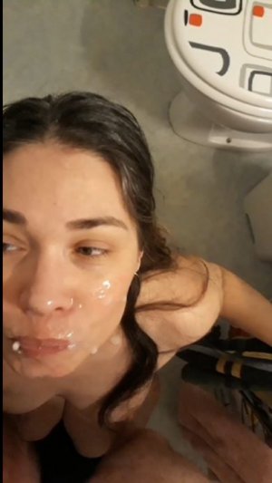 Elissia rencontre sexe Fougères, 35